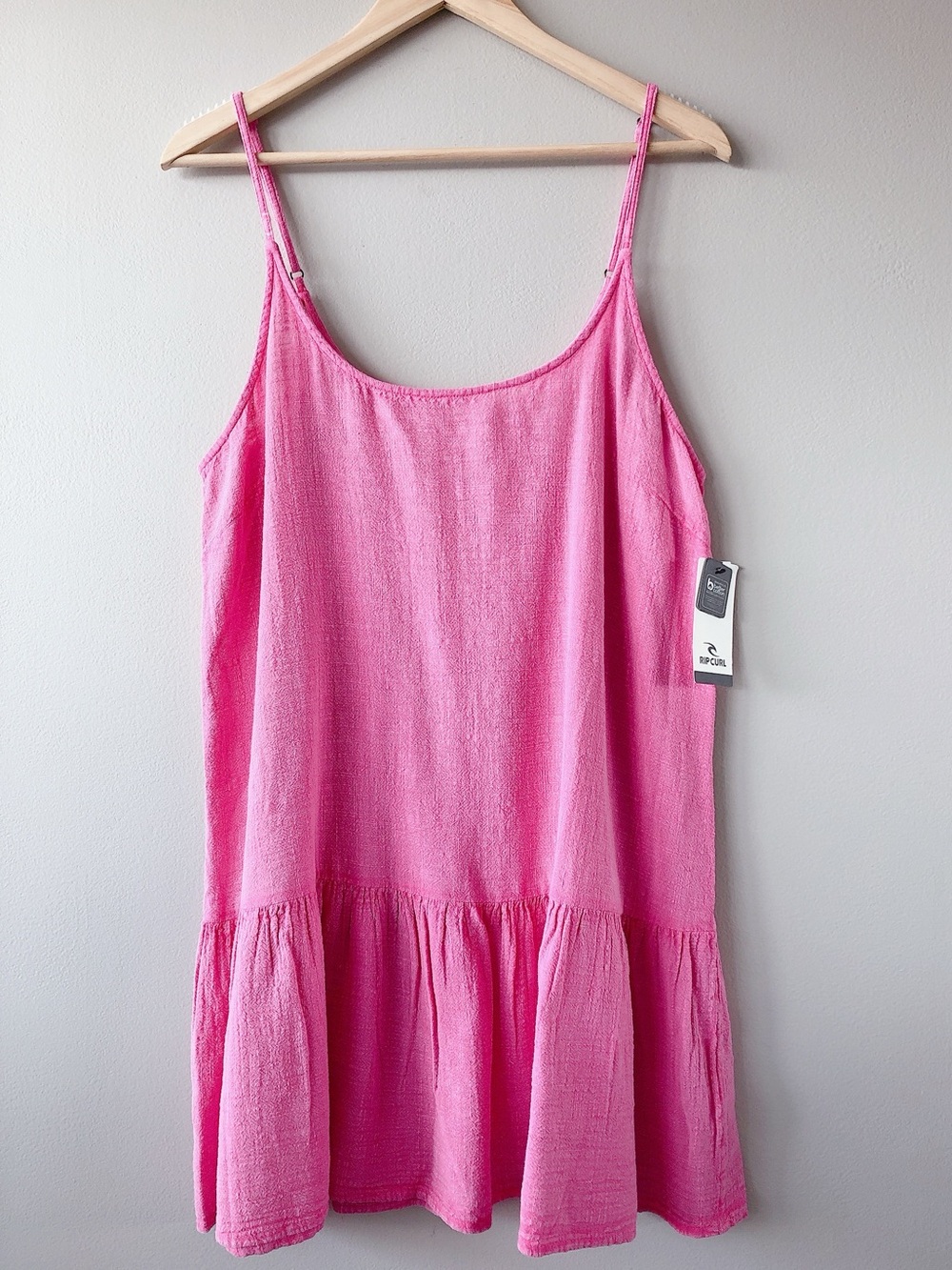 Rip Curl Hot Pink Dress classic surf cover up beach dress hot pink medium boho